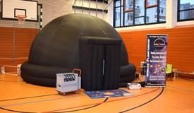 mobiles Planetarium 